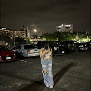 Meet your Posher, Mikaela